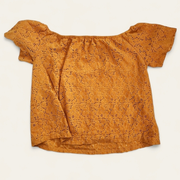 Charlotte Russe Off-Shoulder Lace Top - Size Small - Picture 3 of 6